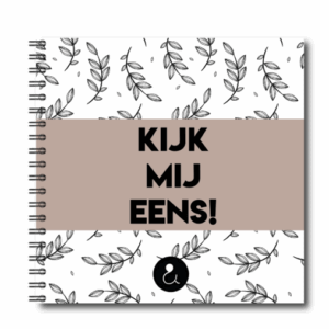 Studio Ins & Outs - Kijk mij eens - Invulboek 1-4 jaar - Herinneringsboek & Fotoboek Peuter - 80 PaginaÕs - Botanisch Sand - 21x21 cm